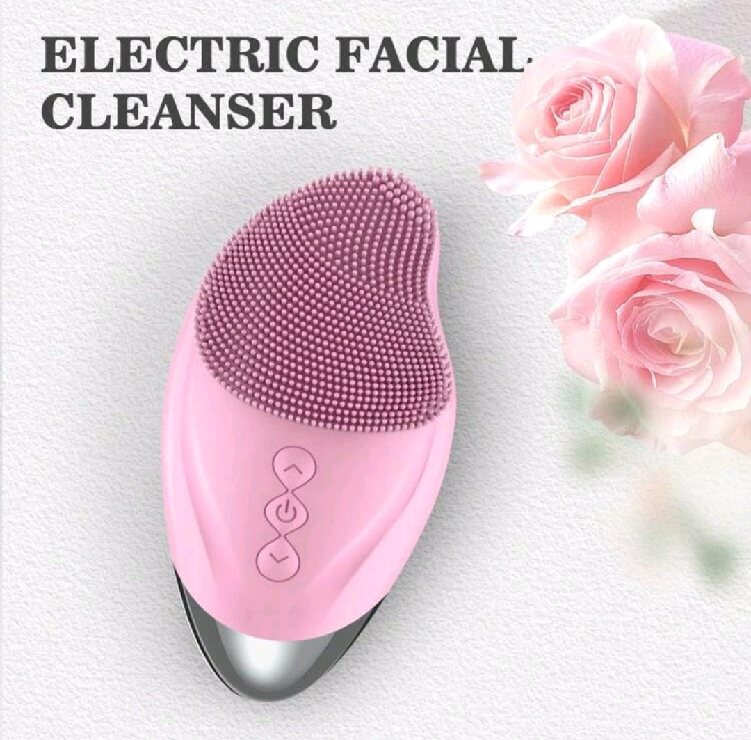 ScrubMe Electric Silicone Facial Cleanser